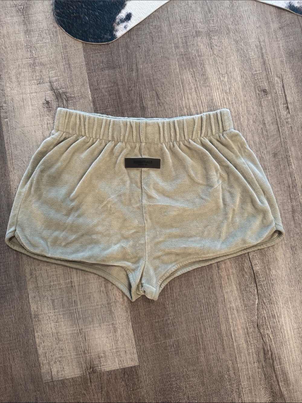 Essentials Women’s Shorts